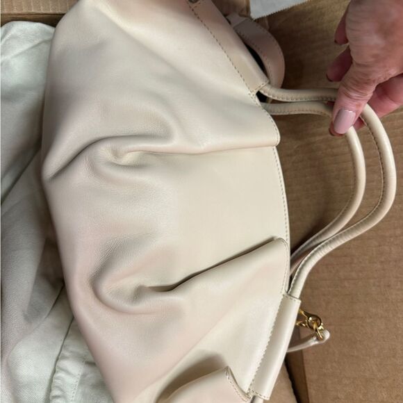 Loewe Paseo Small Leather Shoulder Bag in Angora Cream Color - Picture 10 of 13